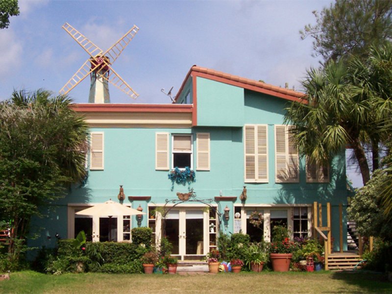 main photo