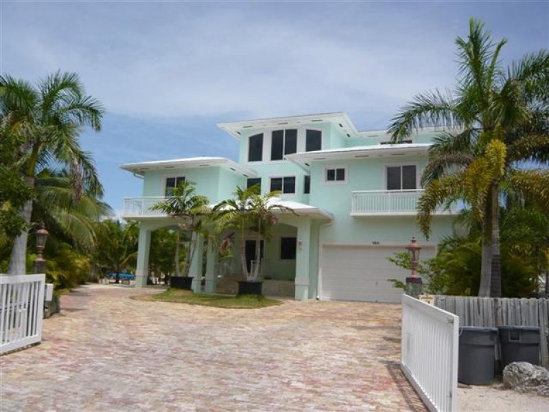 main photo