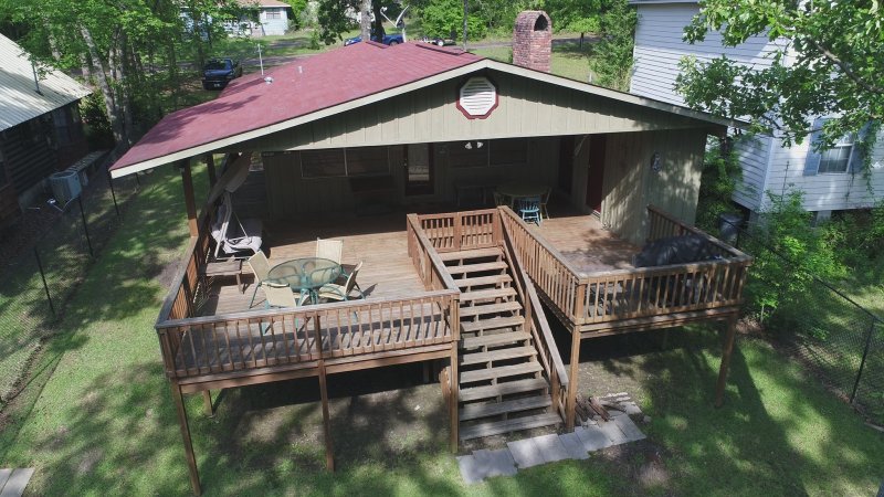 main photo