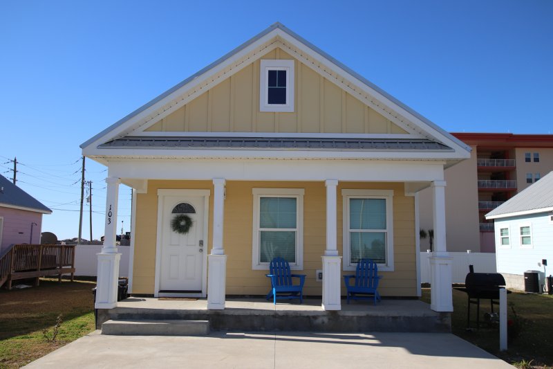 main photo