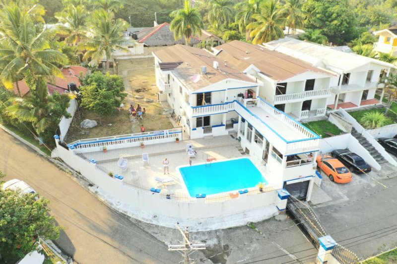 main photo