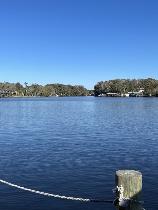 Monthly vacation rentals, long term vacation and winter rentals.